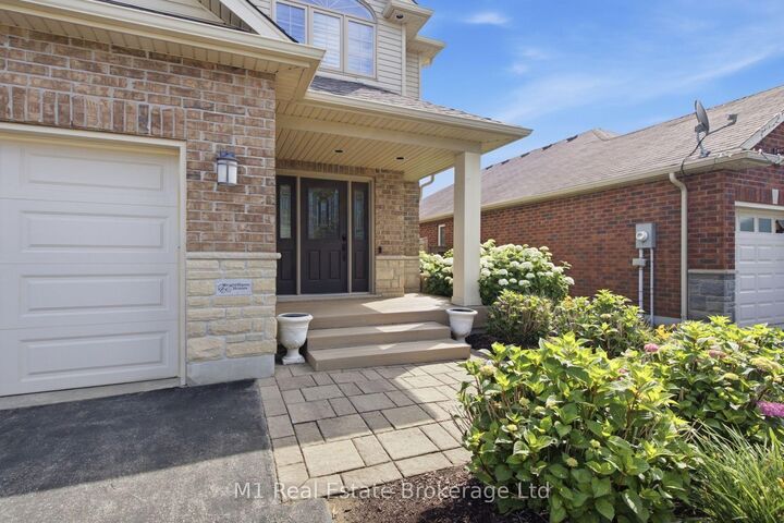 Property Photo:  31 Healey Street  ON N0B 1S0 