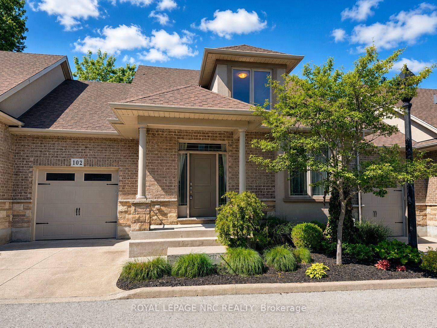 Property Photo: 6186 Dorchester Road 2 ON L2G 5T2