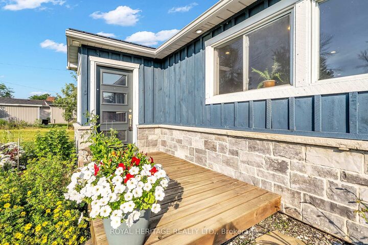 Property Photo:  4174 Fountain Drive  ON L3V 0N5 