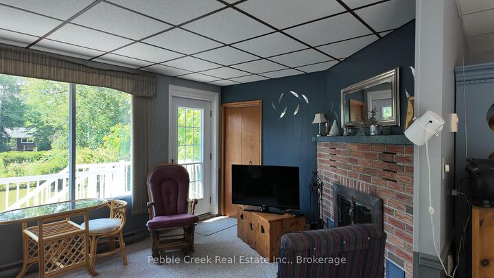 Property Photo: 412 Ash Street ON N2Z 2X3