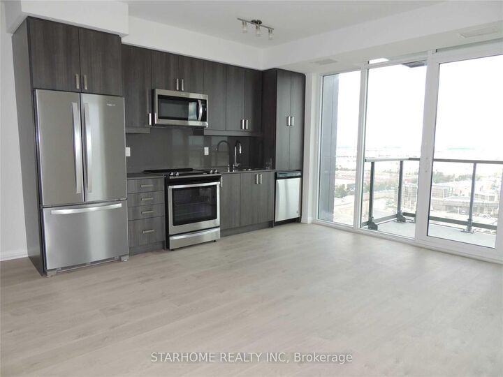 Property Photo:  7895 Jane Street 2015  ON L4K 2M7 