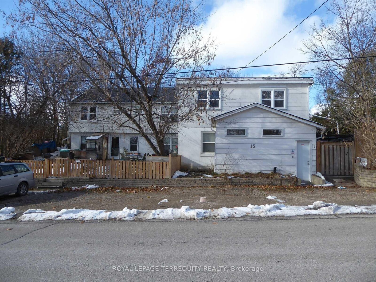 Property Photo: 15 John Street ON L7G 2J6