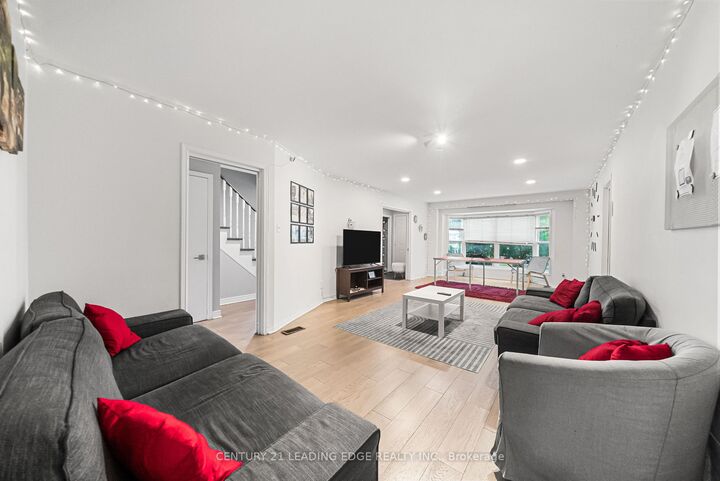 527 Glengarry Avenue — photo 1