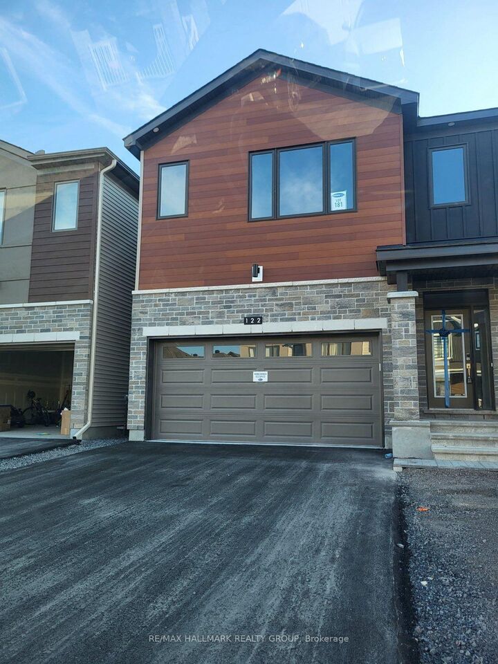 Property Photo:  122 Viburnum Terrace  ON K0A 2Z0 