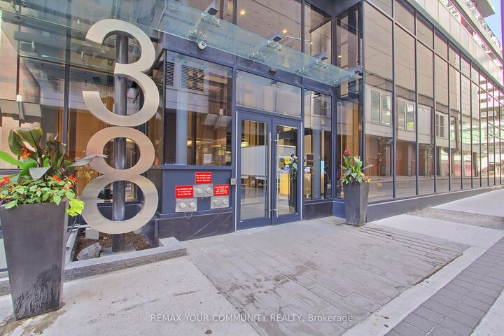 Property Photo:  38 Widmer Street 2809  ON M5V 0P7 