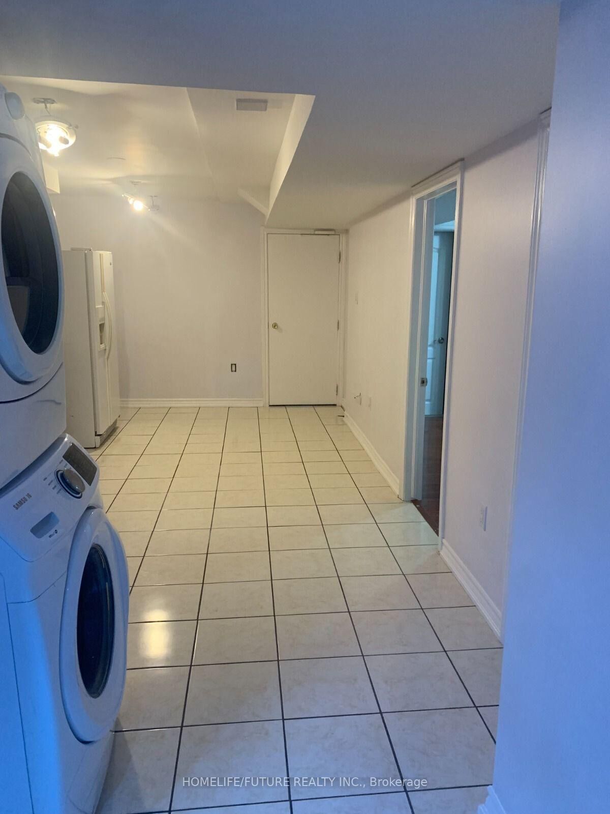 Property Photo:  16 Stevensgate Drive Bsmt  ON L1T 4Z3 