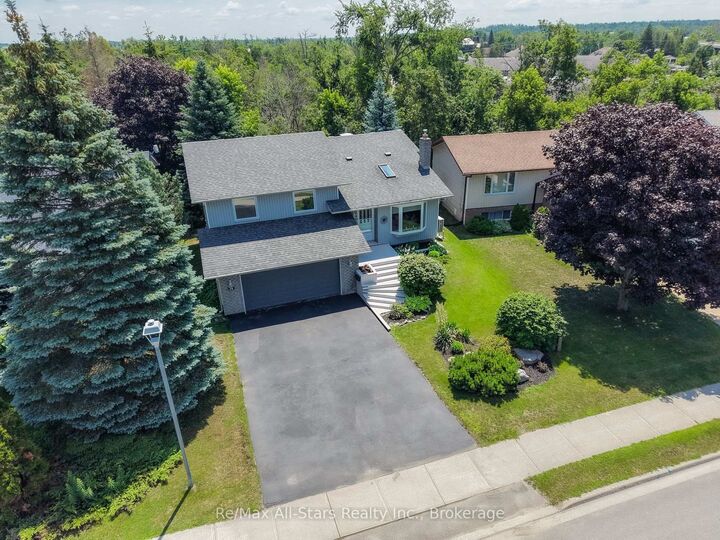 Property Photo:  16 Cedartree Lane  ON K0M 1A0 