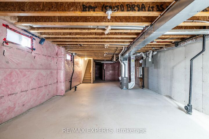 Property Photo:  49 Paisley Drive  ON L3Z 4P2 