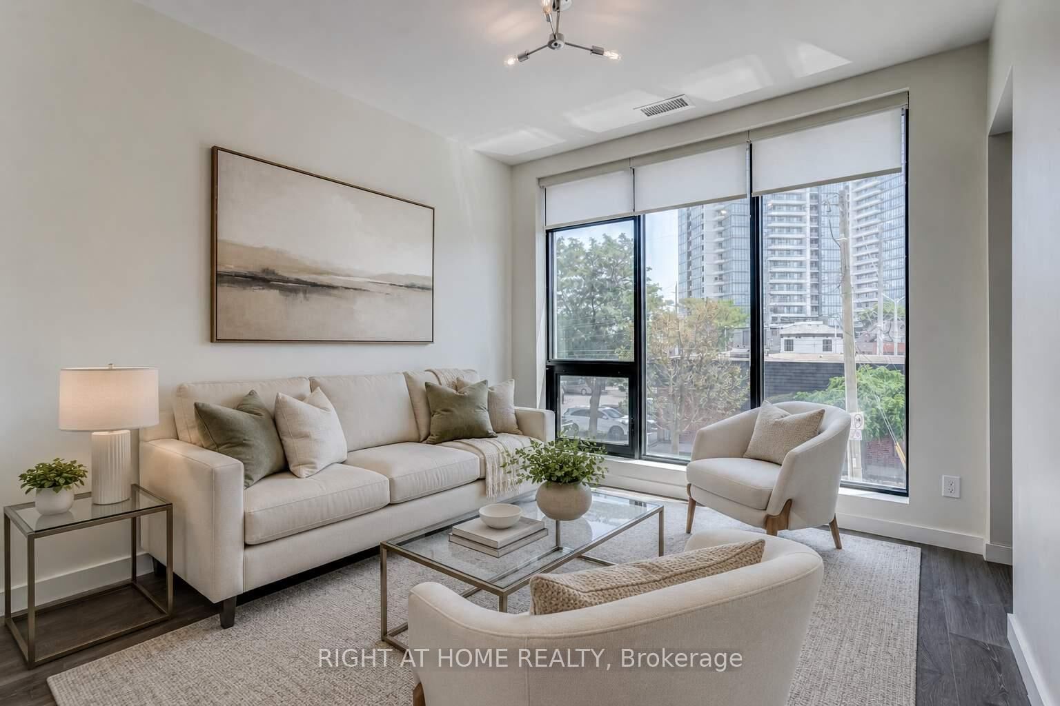 Property Photo: 690 King Street 411 ON L6A 4G5