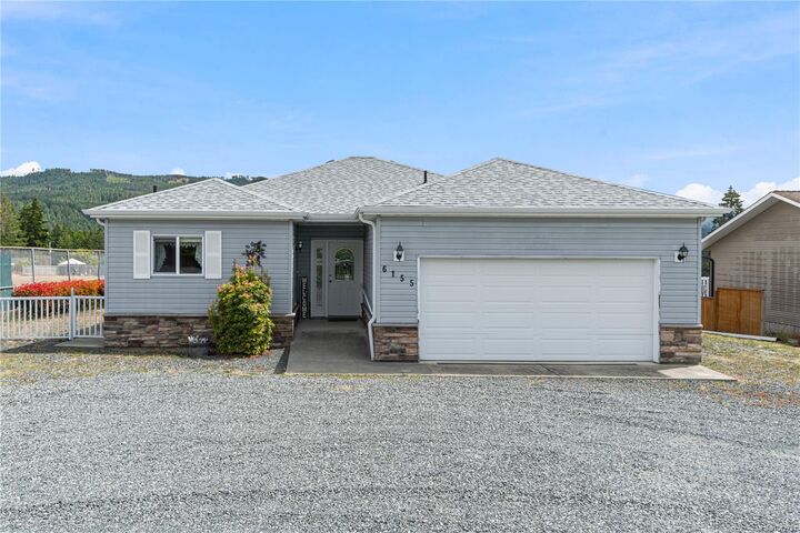 6155 Cherry Creek Rd — photo 1