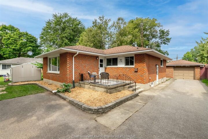 Property Photo: 71 McFarlane Avenue ON N7L 2K3