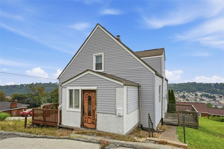 Property Photo: 2802 A St PA 15133