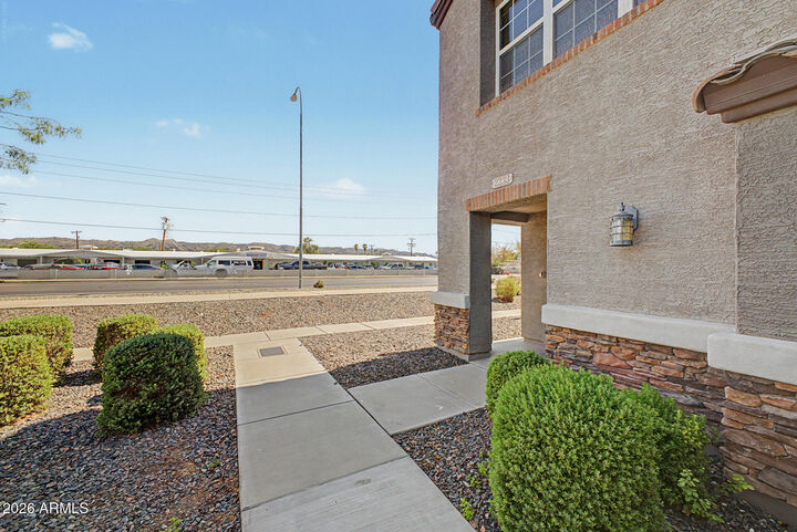 Property Photo:  2233 E Huntington Drive  AZ 85040 