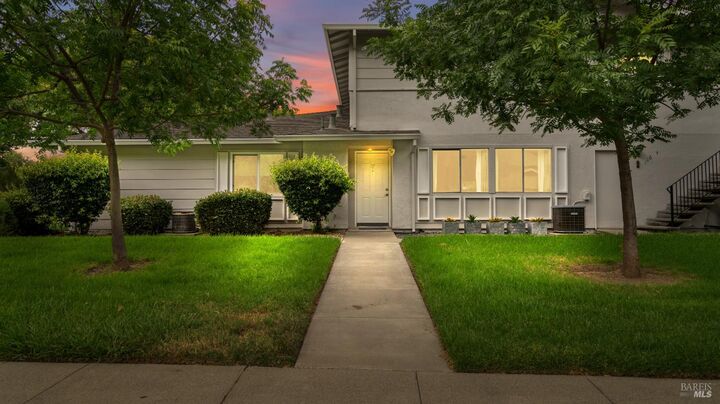 Property Photo: 106 Del Rio Court 2 CA 95687