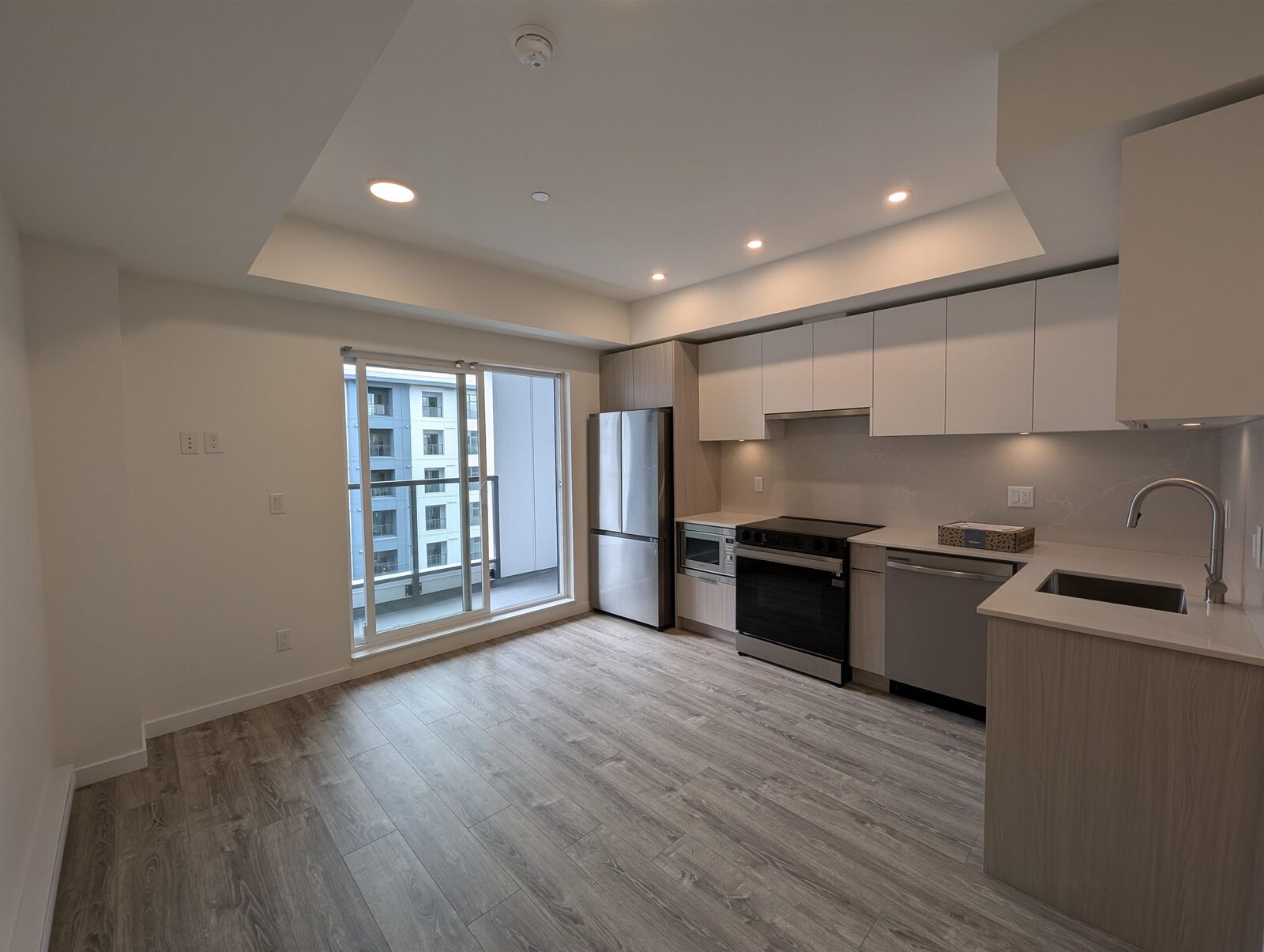 Property Photo:  10829 140 Street 501  BC V3R 0H4 