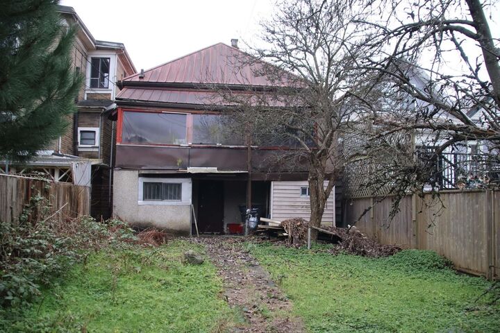 Property Photo: 1127 Keefer Street BC V6A 1Z2