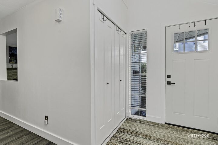 Property Photo: 19236 119 Avenue 1 BC V3Y 2E8