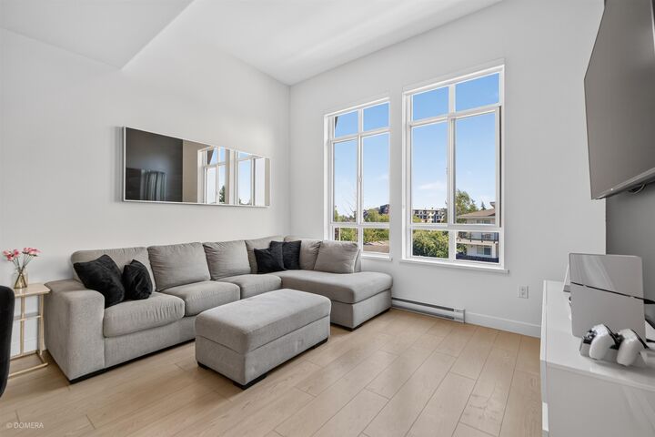 Property Photo:  19945 Brydon Crescent 402  BC V3A 0P4 