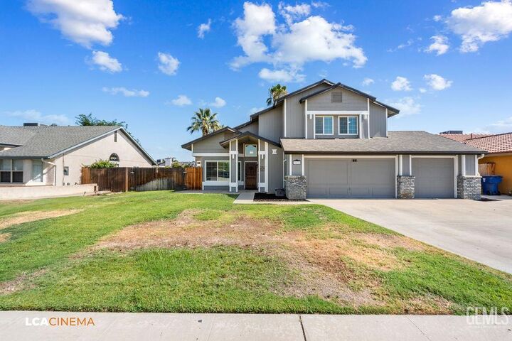 Property Photo:  11618 Jimrik Avenue  CA 93312 