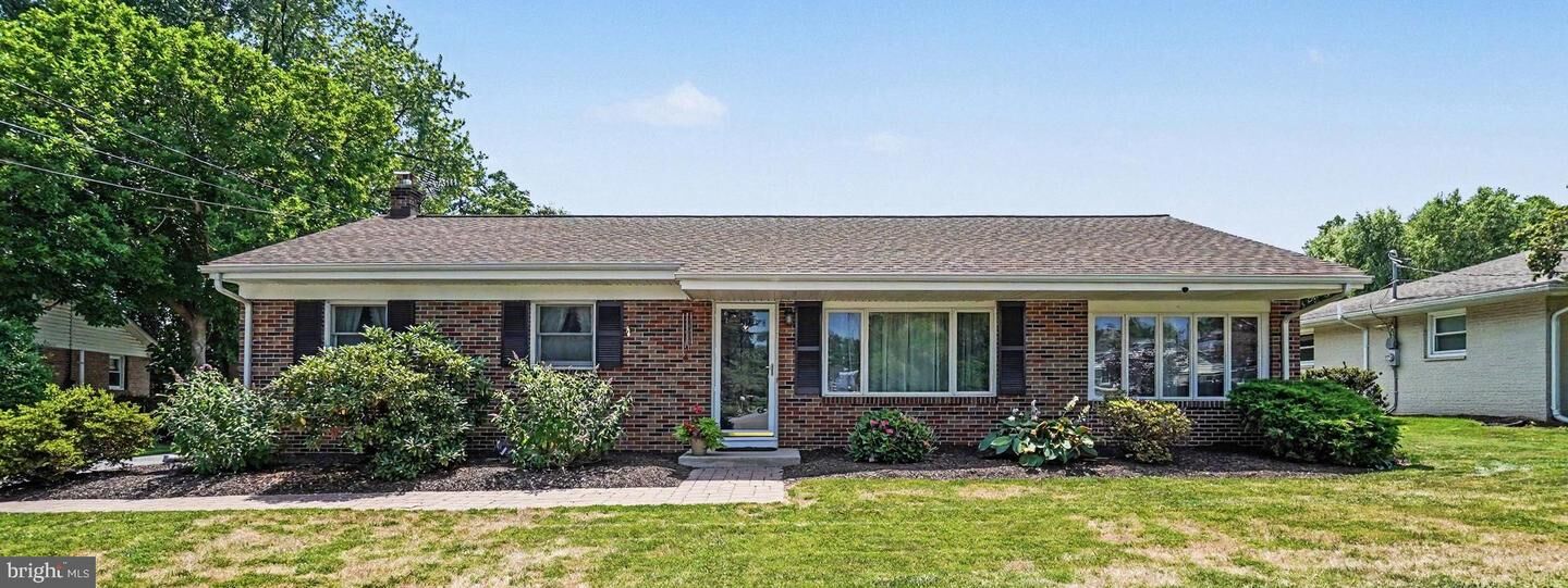 Property Photo: 302 Robin Road PA 17033
