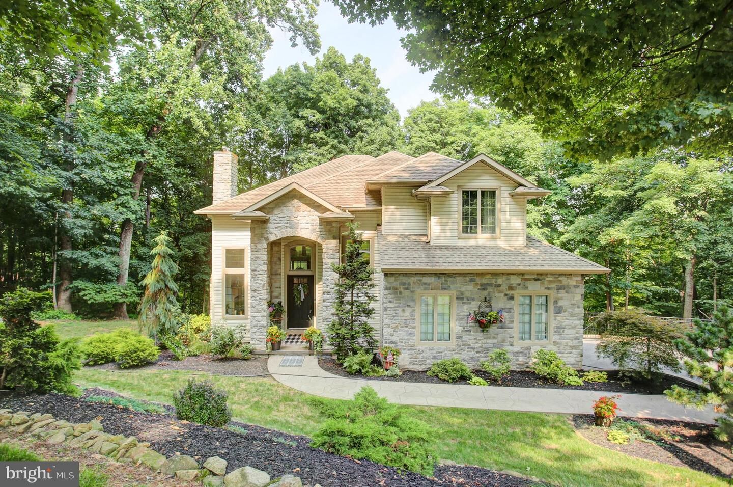 Property Photo: 4 Skyline Trail PA 17320