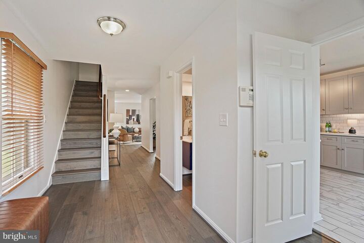 Property Photo: 9632 Duffer Way MD 20886