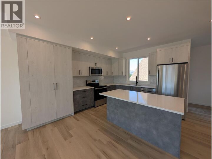 Property Photo:  3602 Pleasant Valley Road 3  BC V1T 4L6 