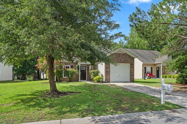 Property Photo: 121 Bellegrove Dr. SC 29579