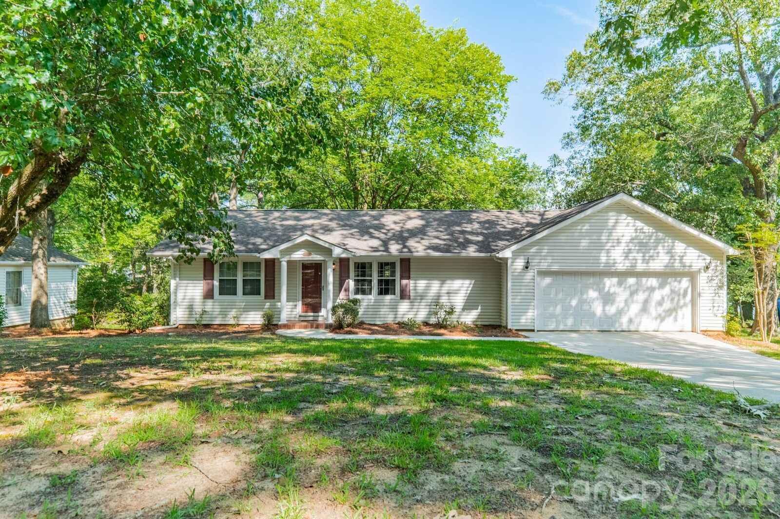 Property Photo:  1077 E Shore Drive  SC 29720 
