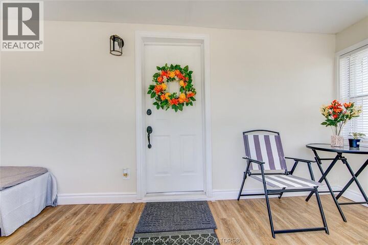 Property Photo:  461 Selkirk Street  ON N8A 3X9 