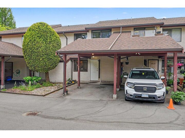 Property Photo:  13880 74 Avenue 94  BC V3W 7E6 