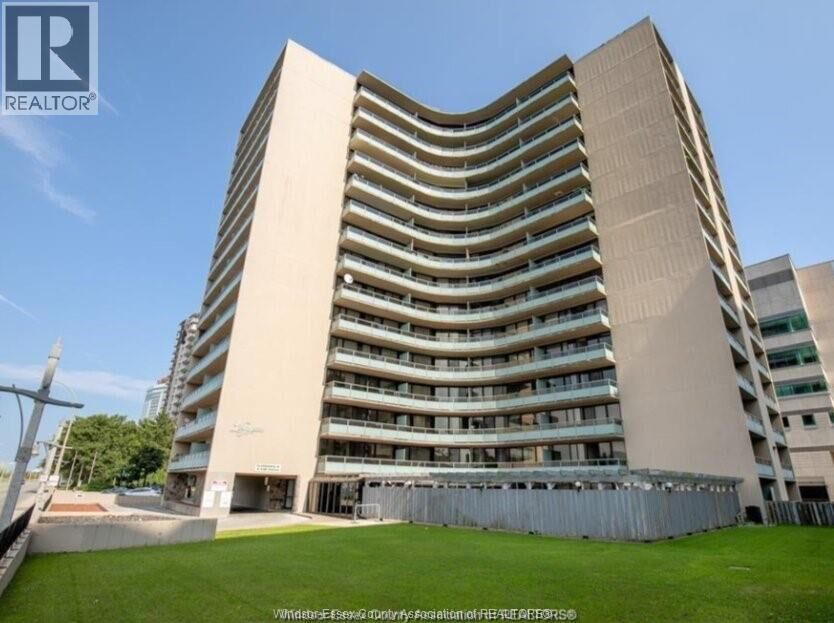 Property Photo: 111 Riverside Drive East 1105 ON N9A 2S6