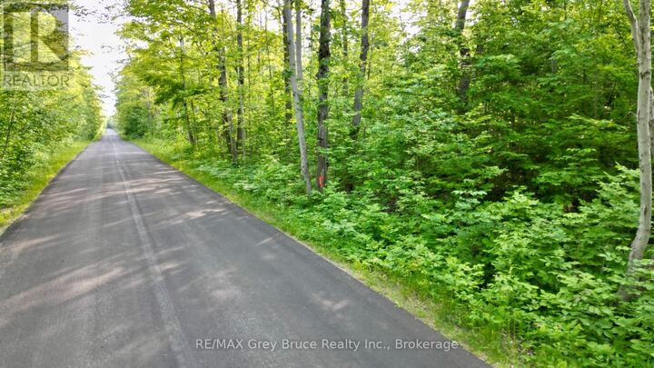 Property Photo:  Barney's Boulevard  ON N0H 1Z0 