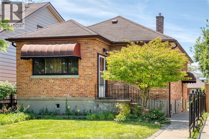 Property Photo: 1507 Langlois ON N8X 4M3