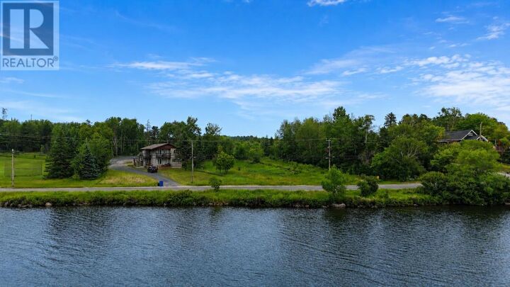 442 Rabbit Lake Road — photo 1