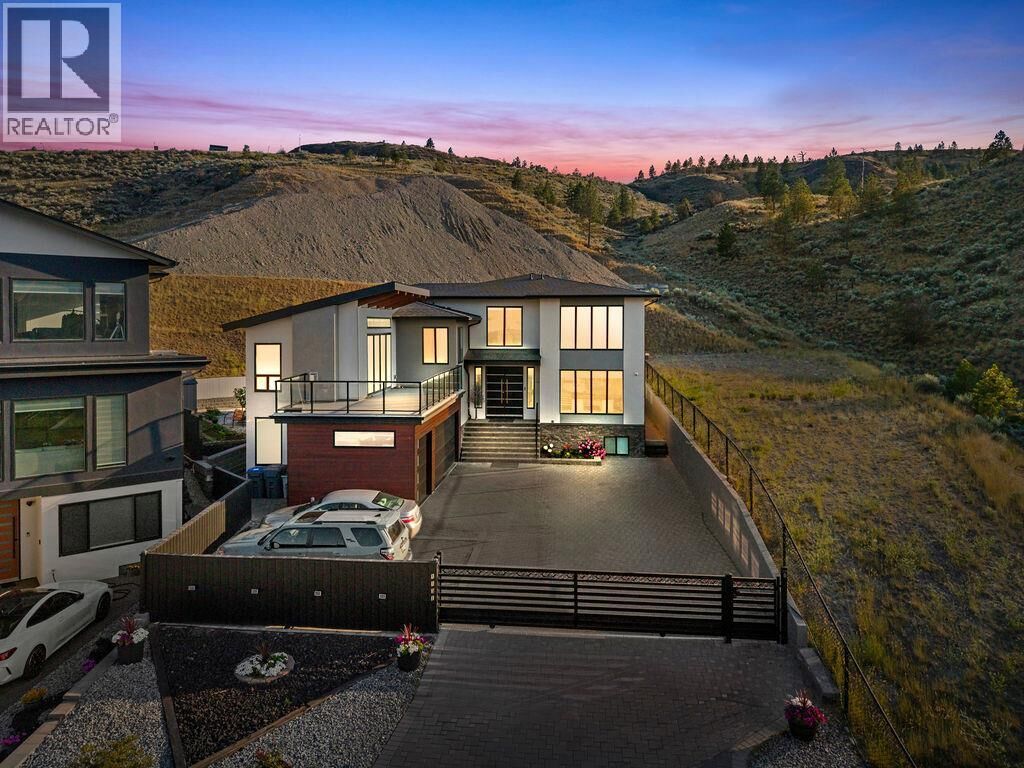 Property Photo:  1131 Forden Place  BC V2C 0J9 