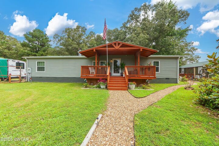 Property Photo:  530 Douglas Lane  TN 38320 