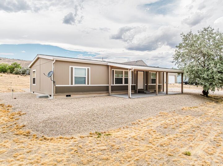 Property Photo:  693 Hayland Drive  NV 89815 