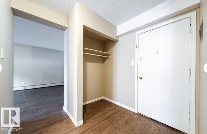 Property Photo:  3312 105 Avenue NW  AB T5W 0B4 