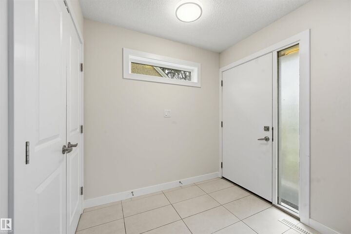 Property Photo: 11146 78 Avenue NW AB T6G 0M6