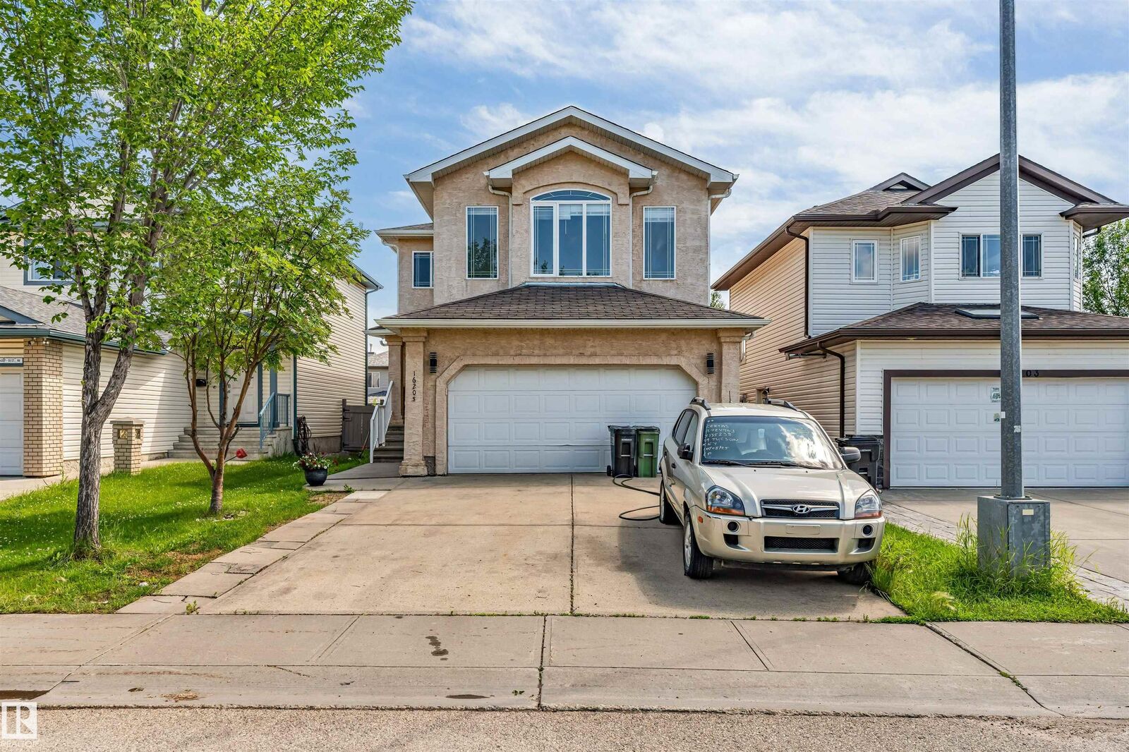 Property Photo: 16205 55 Street NW AB T5Y 0G1