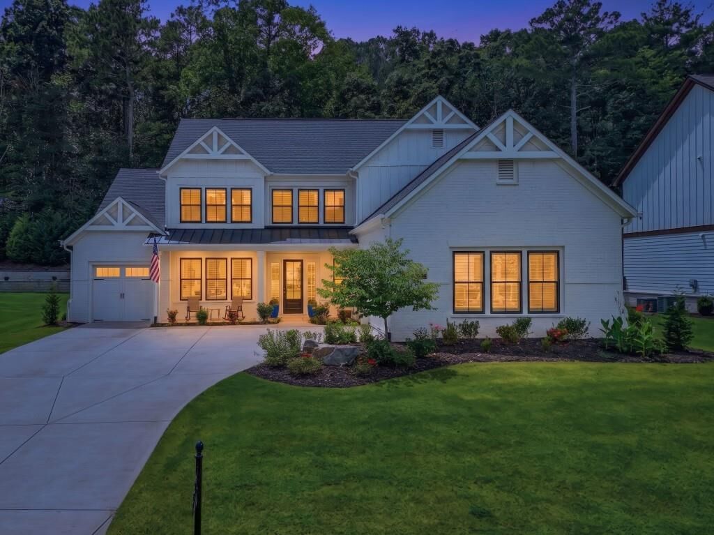 Property Photo:  4945 Iris Street  GA 30040 