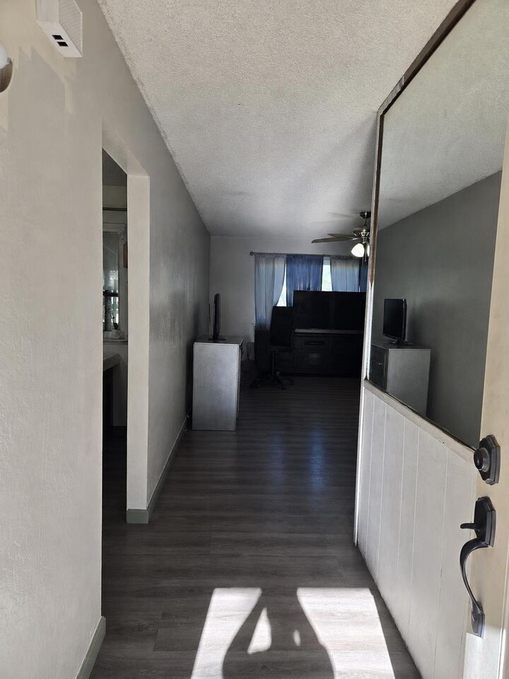 Property Photo: 1445 Fordham Avenue CA 93611