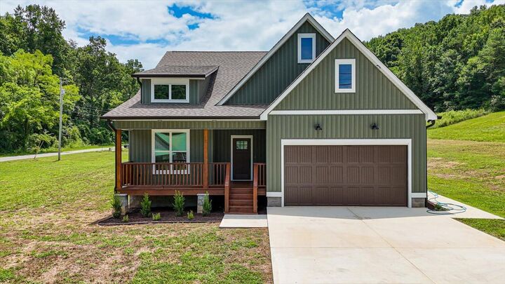 Property Photo: 8880 Griffith Highway TN 37397