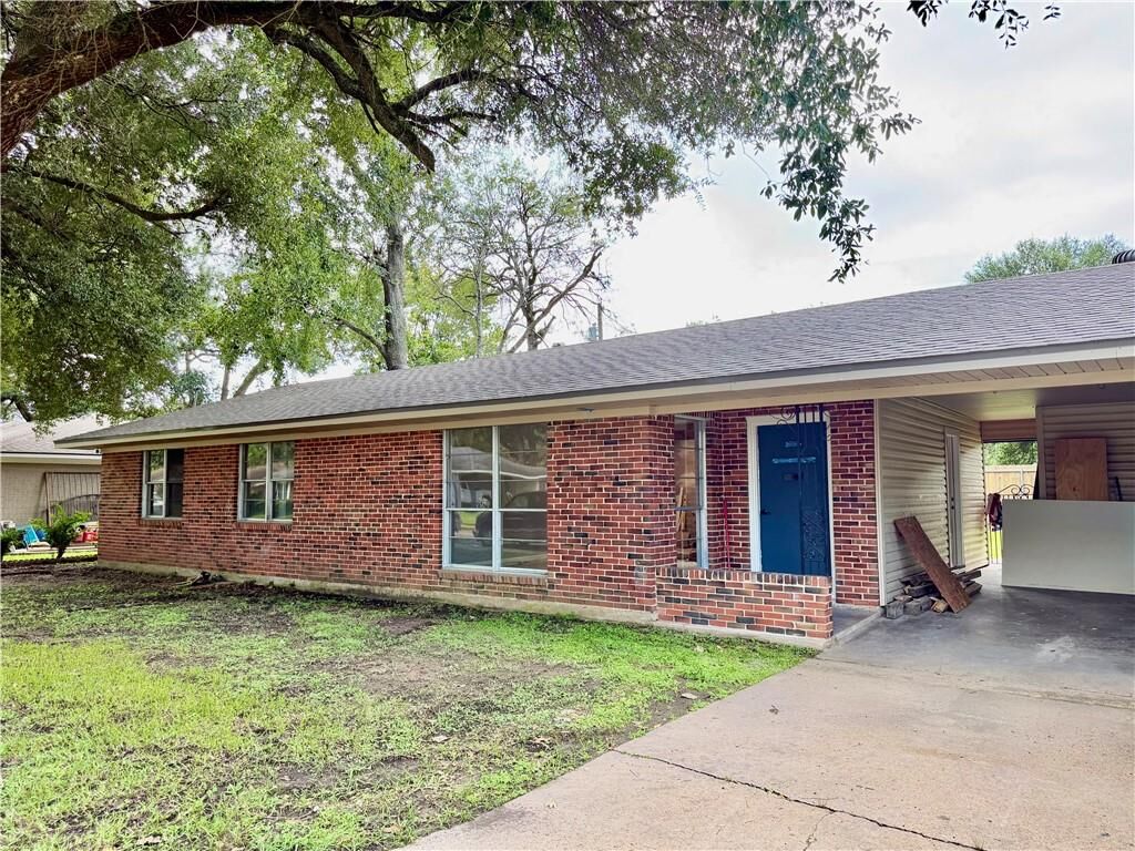 Property Photo: 5620 W Circle Drive LA 71301