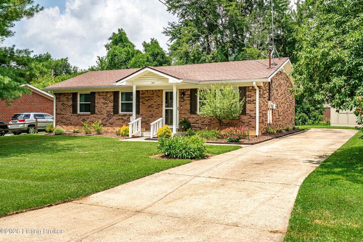 Property Photo: 144 North St KY 40165