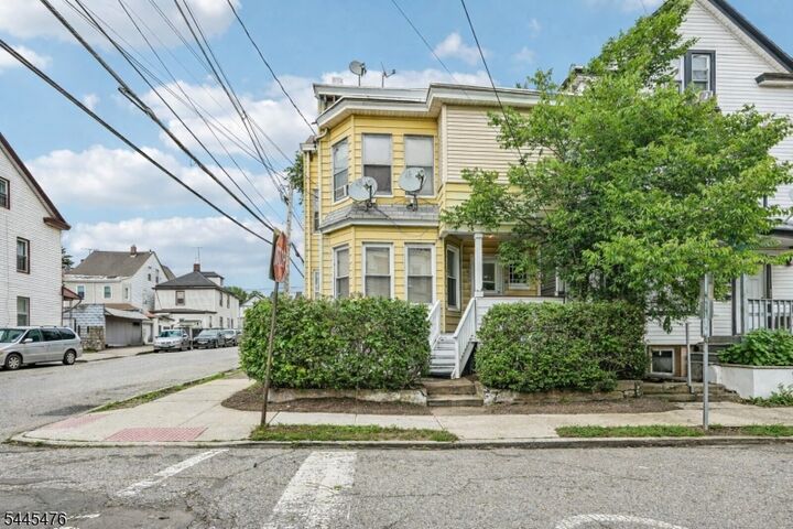 Property Photo: 174 Jasper St NJ 07522