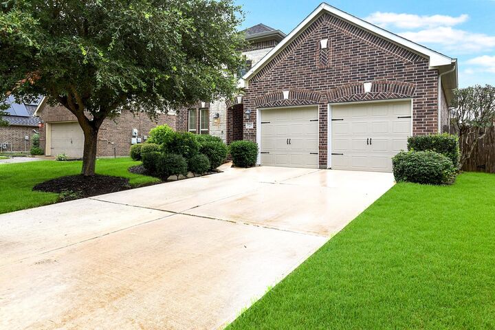 Property Photo: 29142 Crested Butte Drive TX 77494