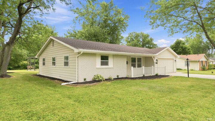 Property Photo: 10026 Jamaica Drive IN 46825