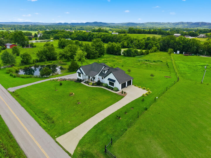 Property Photo:  1793 Kentucky Hwy 1770  KY 40484 